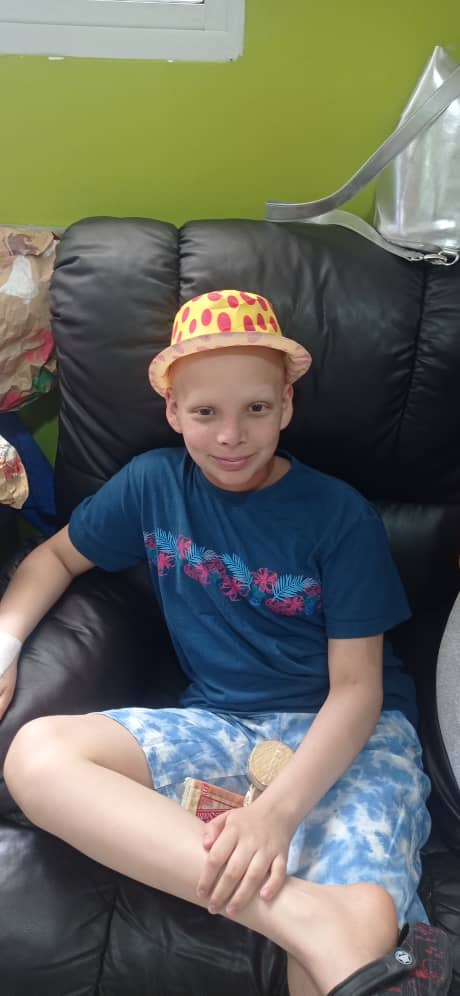 MamaLisVzla's tweet photo. Ismael de 14 años fue diagnosticado con rabdomiosarcoma en región paranasal hace 1 año, acaba de culminar quimioterapia y radioterapia, necesita todos esos estudios para el chequeo la próxima semana, confiando en que saldrá libre de cáncer. El total son $980. Sigo 👇 https://t.co/TTSfysme7z