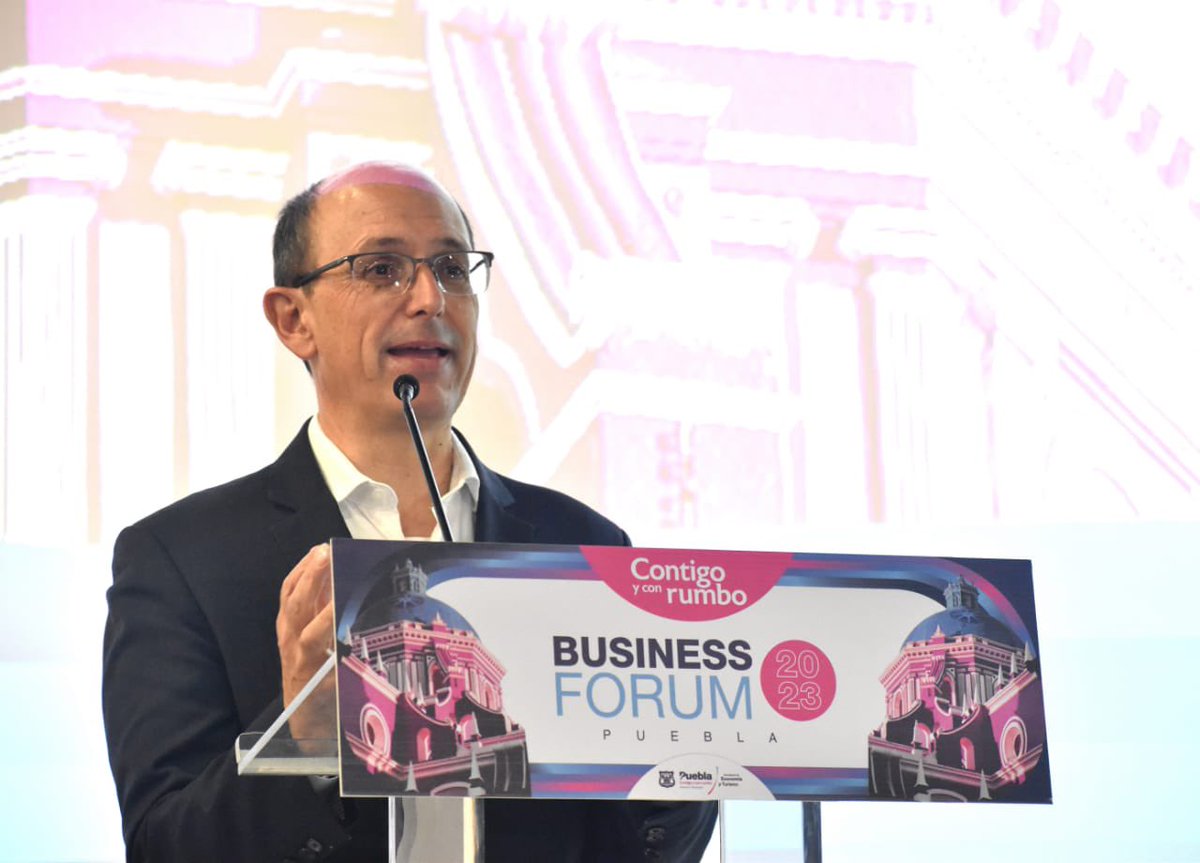 AleCanedoP's tweet image. El #BusinessForum es un evento de colaboración y trabajo en red entre empresas proveedoras y compradoras.

Hoy, el Presidente @eduardorivera01, el Presidente del CCE, @HectorASanchezM y los Reg. @manoloherrerar y @_LeoSoto, inauguramos los trabajos de este foro.

¡Mucho exito!
