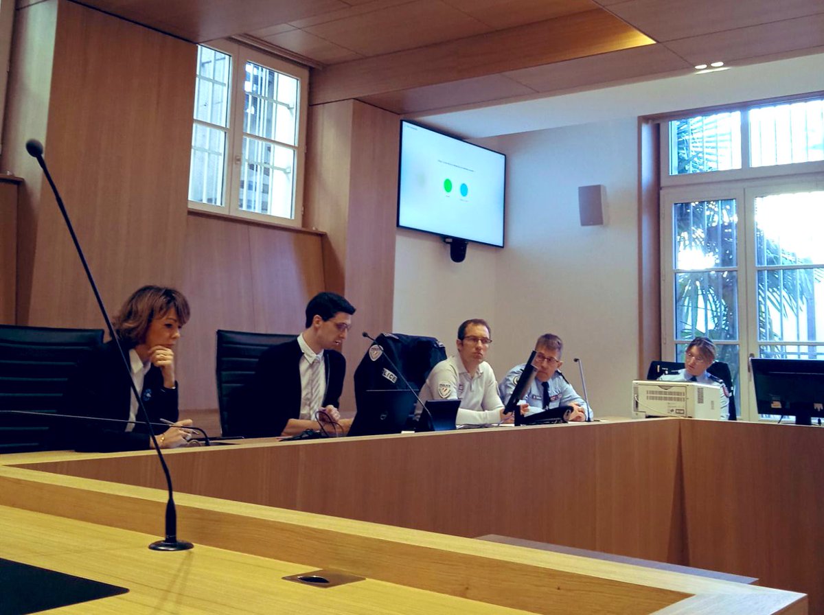 AnneM_V's tweet photo. Ce matin Tribunal de Tarbes.
Éducation nationale, Justice, Police, Gendarmerie unies et réunies pour faire de l’Ecole un espace  protecteur et garant des valeurs de la République.  
Une ligne claire et des réponses concrètes au service des acteurs de terrain. https://t.co/SkLNSTRN3J