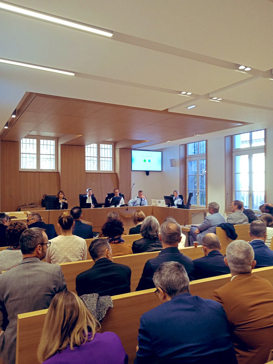 AnneM_V's tweet photo. Ce matin Tribunal de Tarbes.
Éducation nationale, Justice, Police, Gendarmerie unies et réunies pour faire de l’Ecole un espace  protecteur et garant des valeurs de la République.  
Une ligne claire et des réponses concrètes au service des acteurs de terrain. https://t.co/SkLNSTRN3J