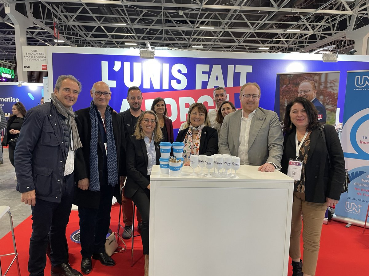 unis_immo's tweet photo. Grande mobilisation des élus et des équipes sur le stand de l’#Unis au @salonrent pour de belles rencontres avec les #startup et tous les professionnels de l’immobilier, et un échange de @DDubrac avec le Ministre @P_Vergriete  sur la #RentChannel #innovation @RenaudDALBERA https://t.co/MrqfsaFauP