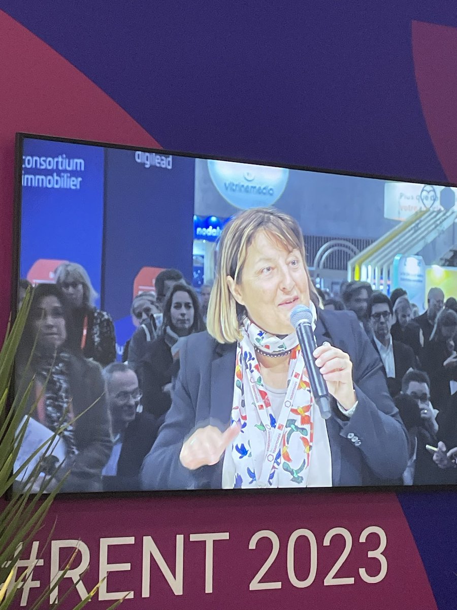 UNIS (@unis_immo) on Twitter photo Grande mobilisation des élus et des équipes sur le stand de l’#Unis au <a href="/salonrent/">Salon RENT</a> pour de belles rencontres avec les #startup et tous les professionnels de l’immobilier, et un échange de <a href="/DDubrac/">Danielle Dubrac</a> avec le Ministre <a href="/P_Vergriete/">Patrice Vergriete</a> sur la #RentChannel #innovation <a href="/RenaudDALBERA/">Renaud DALBERA</a> Grande mobilisation des élus et des équipes sur le stand de l’#Unis au <a href="/salonrent/">Salon RENT</a> pour de belles rencontres avec les #startup et tous les professionnels de l’immobilier, et un échange de <a href="/DDubrac/">Danielle Dubrac</a> avec le Ministre <a href="/P_Vergriete/">Patrice Vergriete</a> sur la #RentChannel #innovation <a href="/RenaudDALBERA/">Renaud DALBERA</a>