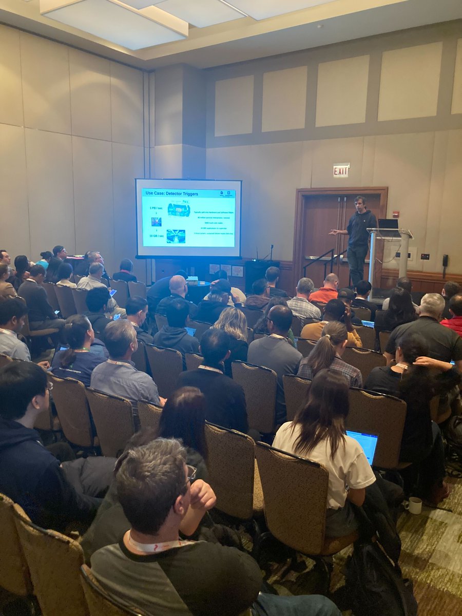 Have you checked out the AI Hub yet at #KubeCon + #CloudNativeCon? It's standing room only for @ahcorporto's session. There is a lot more content to come this afternoon so be sure to stop by! Where: Hyatt Regency McCormick Place, Ballroom CDE Schedule: kccncna2023.sched.com/?searchstring=…