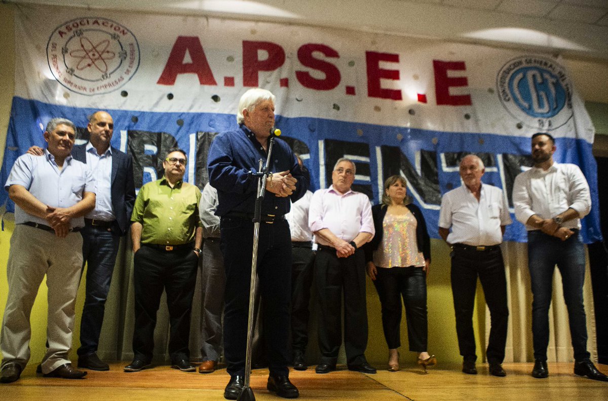 27juancarlos27's tweet photo. Felicitaciones al Cro. Carlos Minucci por ser reelegido como Secretario General #APSEE y al Compañero y Amigo Victor Sosa elegido como Secretario de Organización!!!!
Fuerte abrazo Peronista!!!
✌️✌️✌️✌️✌️✌️🇦🇷🇦🇷🇦🇷 https://t.co/iQtfPGAm77