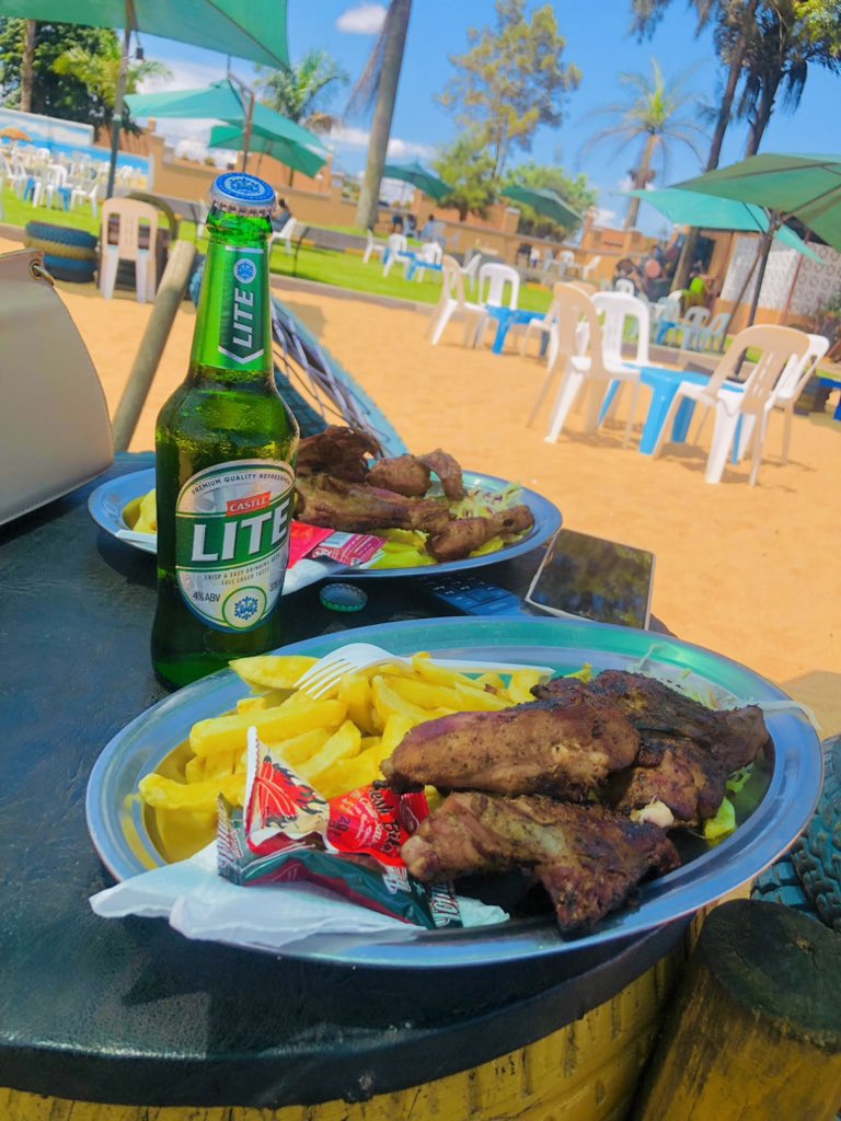Try out the new look Castle Lite beer and get your vibes unlocked tonight. #WeHaveHitRefresh #UnlockRefreshEnjoy