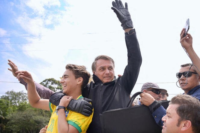 pesquisas_elige's tweet photo. 🚨URGENTE: No Congresso Nacional, a extrema-direita está CONTRA a isenção de tributos da cesta básica e o reembolso de impostos às pessoas de baixa renda. Por favor, comente BOLSONARO CONTRA O BRASIL

🗞️@abocadelobo (UOL) https://t.co/104SzdcxZS