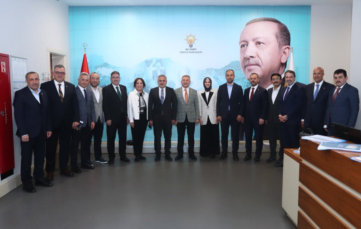 Emrullah_Gur's tweet photo. AK Parti Doğu Anadolu Bölge ve 
İl Koordinatörlüğü görevi için;  tensiplerinden dolayı Genel Başkanımız, Cumhurbaşkanımız Sayın Recep Tayyip Erdoğan’a, Genel Başkan Yardımcımız Sn Erkan Kandemir’e ve Teşkilat Başkan Yardımcımız Sn Metin Bulut’a şükranlarımı arz ediyorum… https://t.co/TySytz0XUf