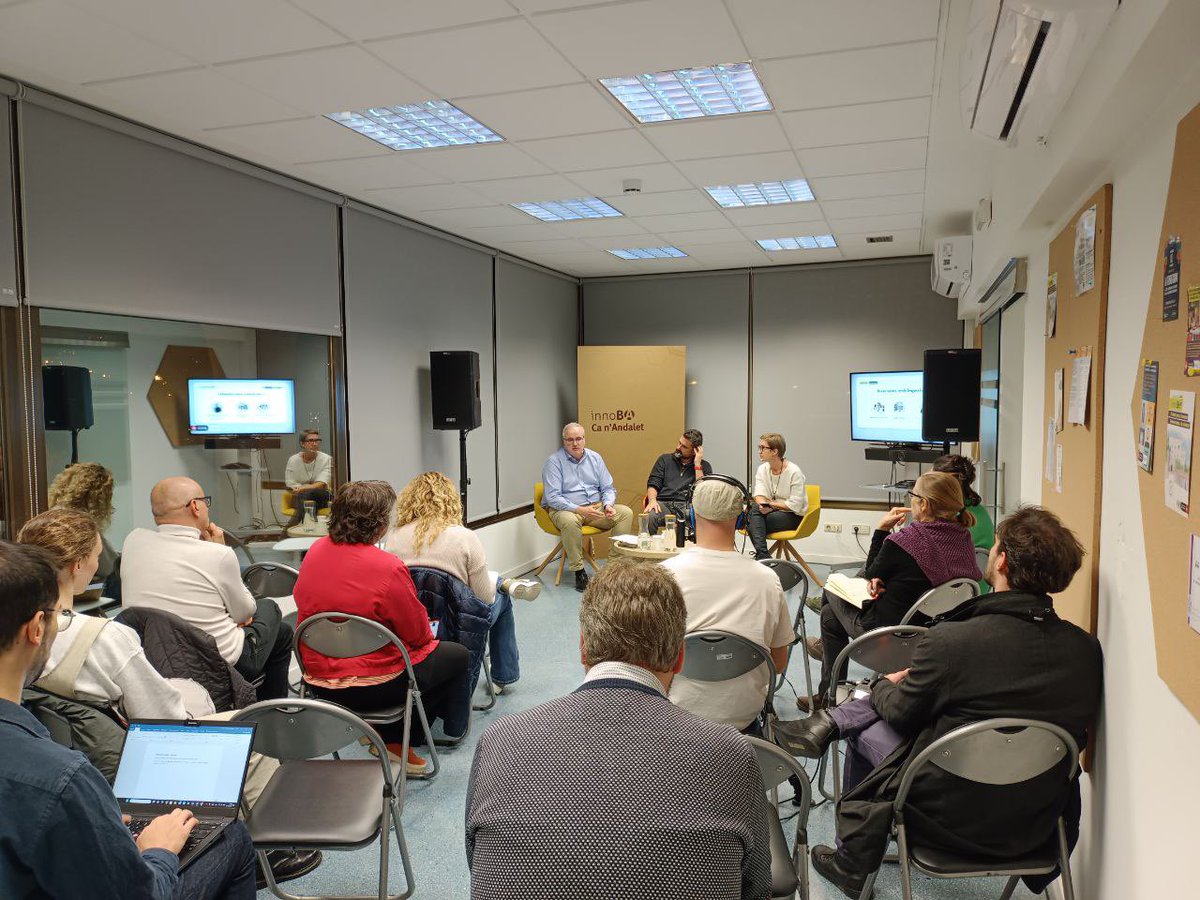 👉🏼 Avui, a #DiesInnoBA a <a href="/barcelonactiva/">Barcelona Activa</a> reflexionem sobre les Inversions amb Impacte amb la Mariona González de <a href="/SpainNAB/">SpainNAB</a> i el Juan Garibi de <a href="/fiareBE/">Fiare Banca Etica</a>, moderats pel Jaume Oller de <a href="/TandemSocial/">Tandem Social</a>.