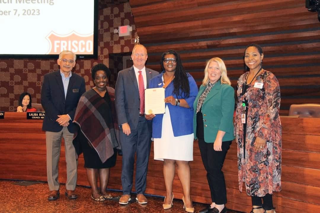 monigo007's tweet image. Last night I received a proclamation from Mayor Cheney and Frisco Council leaders to support Hunger &amp;amp; Homelessness Awareness Week. As VP of the Frisco Social Services and Housing Board, I was honored to receive this recognition along with community partners. 
#ServiceIsWhatWeDo