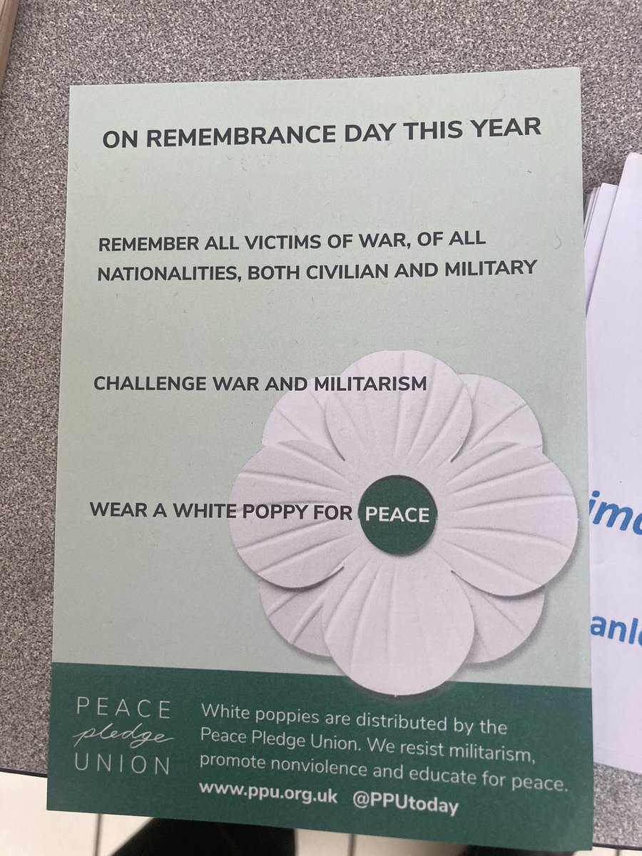 BSEQuakers's tweet image. All are welcome at the white poppy wreath laying, Remembrance Sunday, 12th November at the War Memorial, Angel Hill starting at 2.30pm.
@PPUtoday #whitepoppy #Remembrance