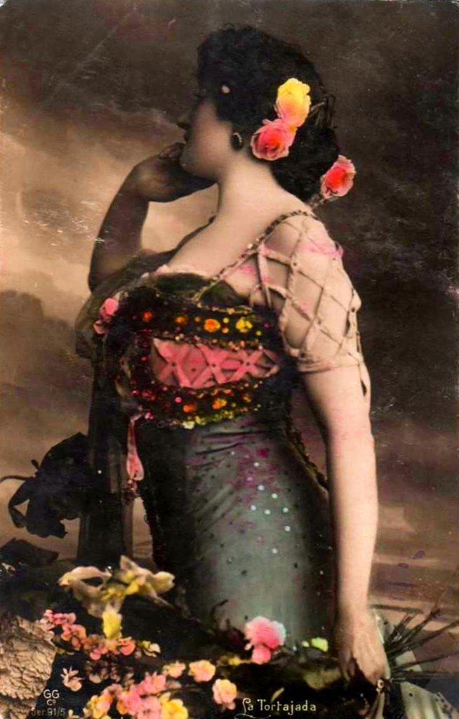 VenancioGalan's tweet photo. Una grande, pero cayó en el olvido como tantas mujeres, mi reto mañana es rescatarla para que todos los asistentes conozcan un poco más de su apasionante #historia 
.
#Tortajada #mujeresartistas #granada #flamenco #bailaoras https://t.co/BdplOtzEsR