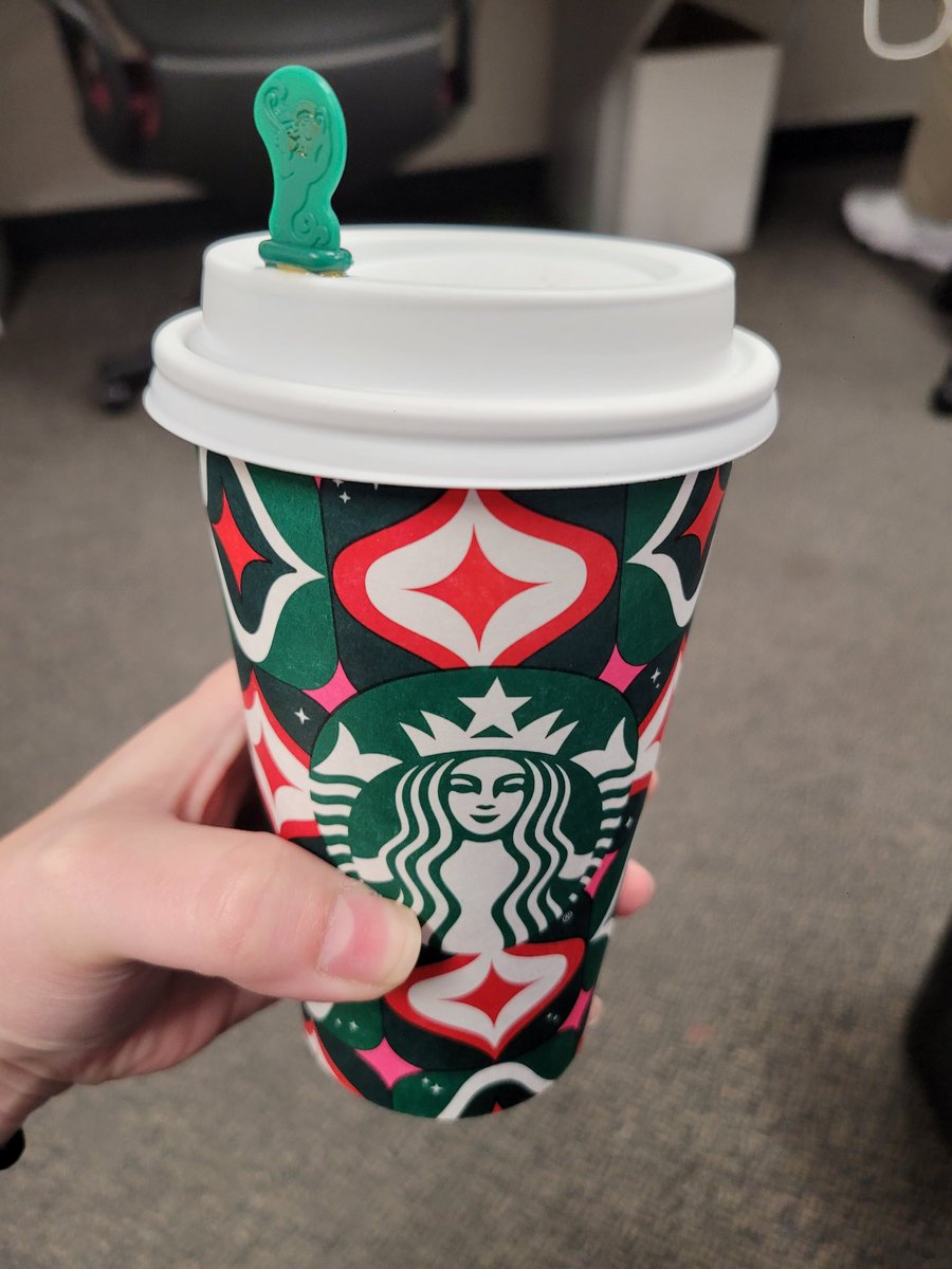 Update: <a href="/OaklandMGolf/">Oakland Men's Golf</a> gets a hole in one! 🤗