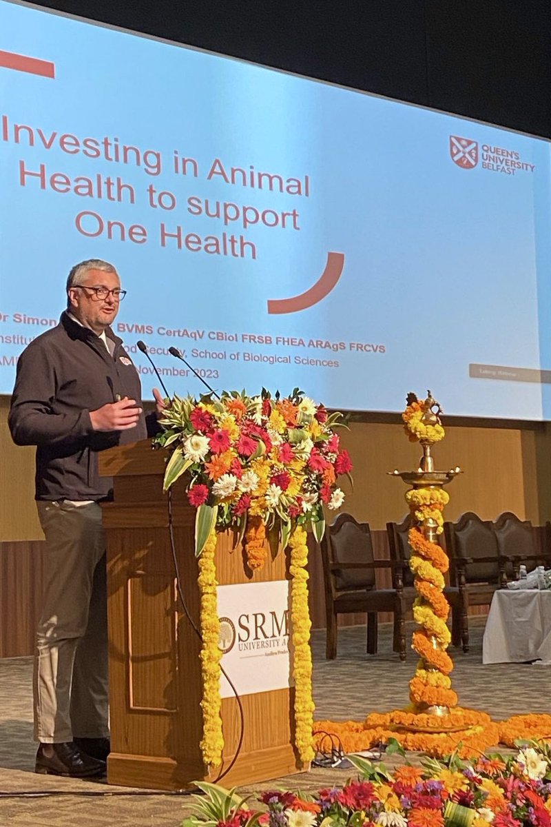 simondocvet's tweet photo. @IUK_KTN #OneHealth #AMR GEM in India ๐ Day 3: we travelled out of Vijayawada to visit the fab new campus of @SRMUAP. I gave a keynote on Investing in #AnimalHealth to support #OneHealth at the International Conclave on AMR and the Future of Antibiotics #OneVeterinaryCommunity https://t.co/M00VmDCSvS