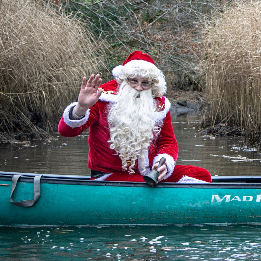 🙌🎄 Santa is canoeing along the Beaulieu River this Christmas, eagerly waiting for YOU to meet him!

Get ready for a magical journey with our Christmas Canoe Paddles where Santa Claus himself will be there to spread holiday cheer.

Book now. 👉 bit.ly/SantaPaddles