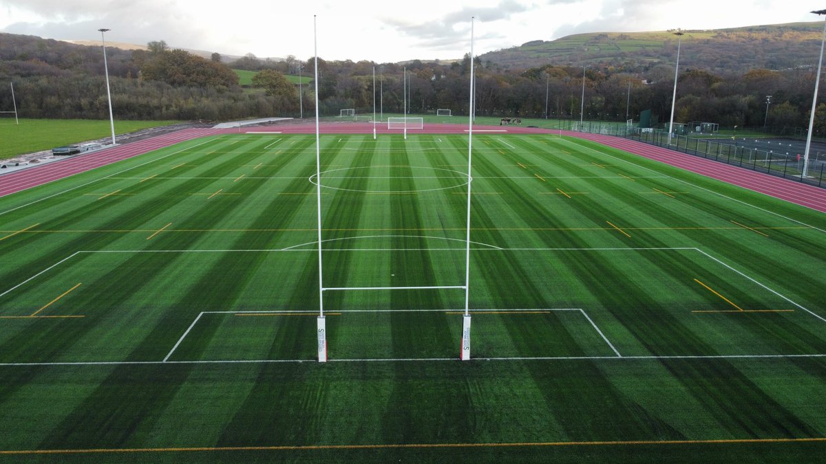 🏉 3G pitch
🏃🏼 Synthetic 6-lane running track
⚽ Resurfaced Astroturf with new LED floodlights

Near completion 🔜 Amman Valley Leisure Centre / Ysgol Dyffryn Aman's new sporting facilities will be open to school pupils &amp; wider community soon!

📷 G D Harries &amp; Sons Ltd &amp; <a href="/Swsgl/">South Wales Sport Grounds Ltd</a>