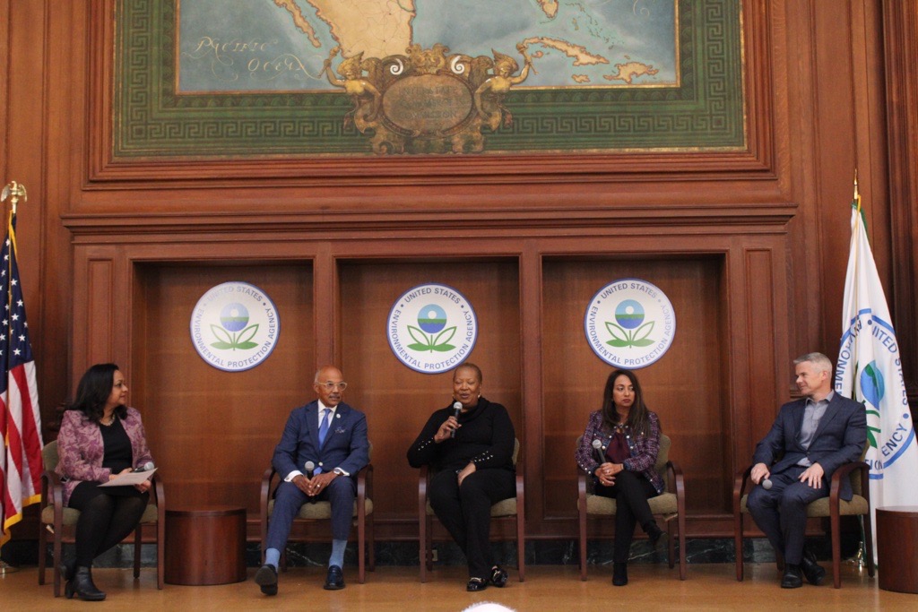 LIUNA (@liuna) on Twitter photo #LIUNA 's Kevin Reilly joined an esteemed panel with <a href="/radhikafox/">Radhika Fox</a> <a href="/GaryBrownDET/">Gary A. Brown</a>, Yvette Jordan & <a href="/DrJuthani/">Manisha Juthani, MD, FIDSA, FSHEA, FACP</a> to discuss an initiative funded by <a href="/POTUS/">President Donald J. Trump</a>' Infrastructure Law - empowering underserved communities to remove lead service lines for safer drinking water <a href="/EPA/">U.S. EPA</a> #GettheLeadOut #LIUNA 's Kevin Reilly joined an esteemed panel with <a href="/radhikafox/">Radhika Fox</a> <a href="/GaryBrownDET/">Gary A. Brown</a>, Yvette Jordan & <a href="/DrJuthani/">Manisha Juthani, MD, FIDSA, FSHEA, FACP</a> to discuss an initiative funded by <a href="/POTUS/">President Donald J. Trump</a>' Infrastructure Law - empowering underserved communities to remove lead service lines for safer drinking water <a href="/EPA/">U.S. EPA</a> #GettheLeadOut