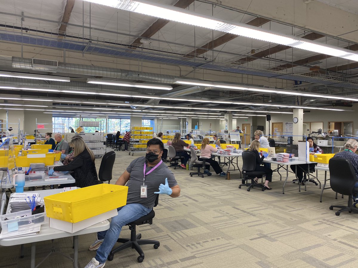 Good morning King County! We estimate around 150,000 ballots were returned to drop boxes last night! First step in processing is getting those ballots “trayed” which means aligning them so they can go through the sort machine. The goal is to get ~50,000 more ballots opened today.