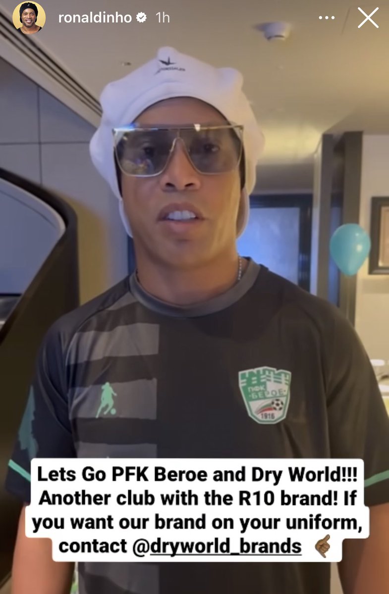 Things you didn’t expect to see today:

✅ Ronaldinho in the shirt of Bulgarian top-flight side Beroe (who are wearing his kit brand R10)