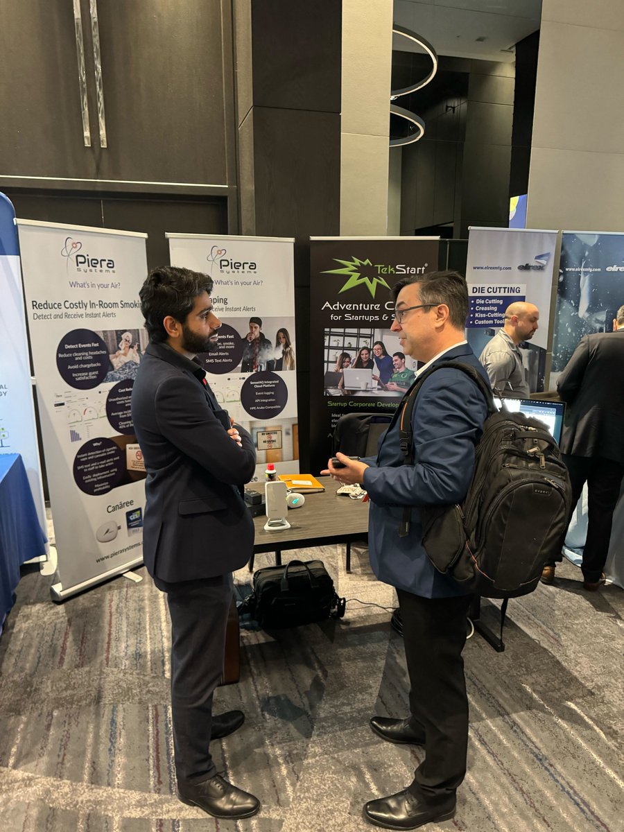 TheRealTekStart's tweet photo. meeting some great people and enjoying our first day here at @ventureLABca #HardTechSummit https://t.co/vdM44o2egi
