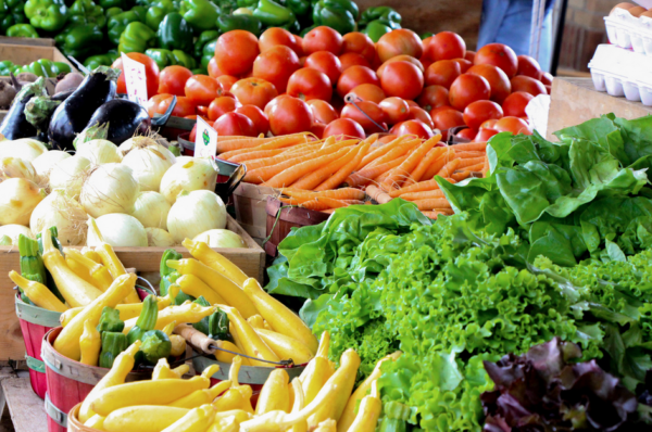 RayDiazRobles's tweet photo. @CEMEXMx @TigresOficial Tip para cuidar al planeta:
Compra local. Cuando compras alimentos y otros productos locales, estás apoyando a la economía local y reduciendo las emisiones de transporte. https://t.co/bRi3OH0QhO