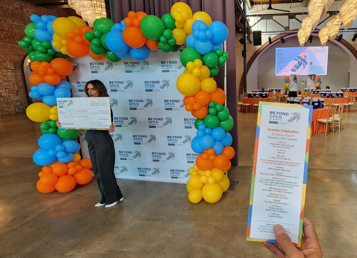 JoseDAlvarez's tweet photo. Celebrating entrepreneurship and @CLTgov's #CorridorsofOpportunity businesses @BeyondOpenCLT grantees (phases 1 and 2).
Impact so far for Round 1:
- 453 jobs retaied.
- 214 jobs created.
- $1M in average added revenues.
And the best is yet to come!
#BeyondOpenCLT https://t.co/nlp7e0zNU1