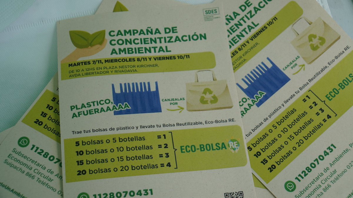 MerloGob's tweet photo. Jornada de #concientización ambiental en la Plaza Néstor Kirchner donde los vecinos llevaron sus reciclables y los canjearon por por una #BolsaReutilizable a través del programa “Eco Bolsa RE”

Mirá el #Video 
https://t.co/E3NZLJMn8L

#Merlo #MerloGob #GustavoMenendezIntendente https://t.co/VPj54W83RI