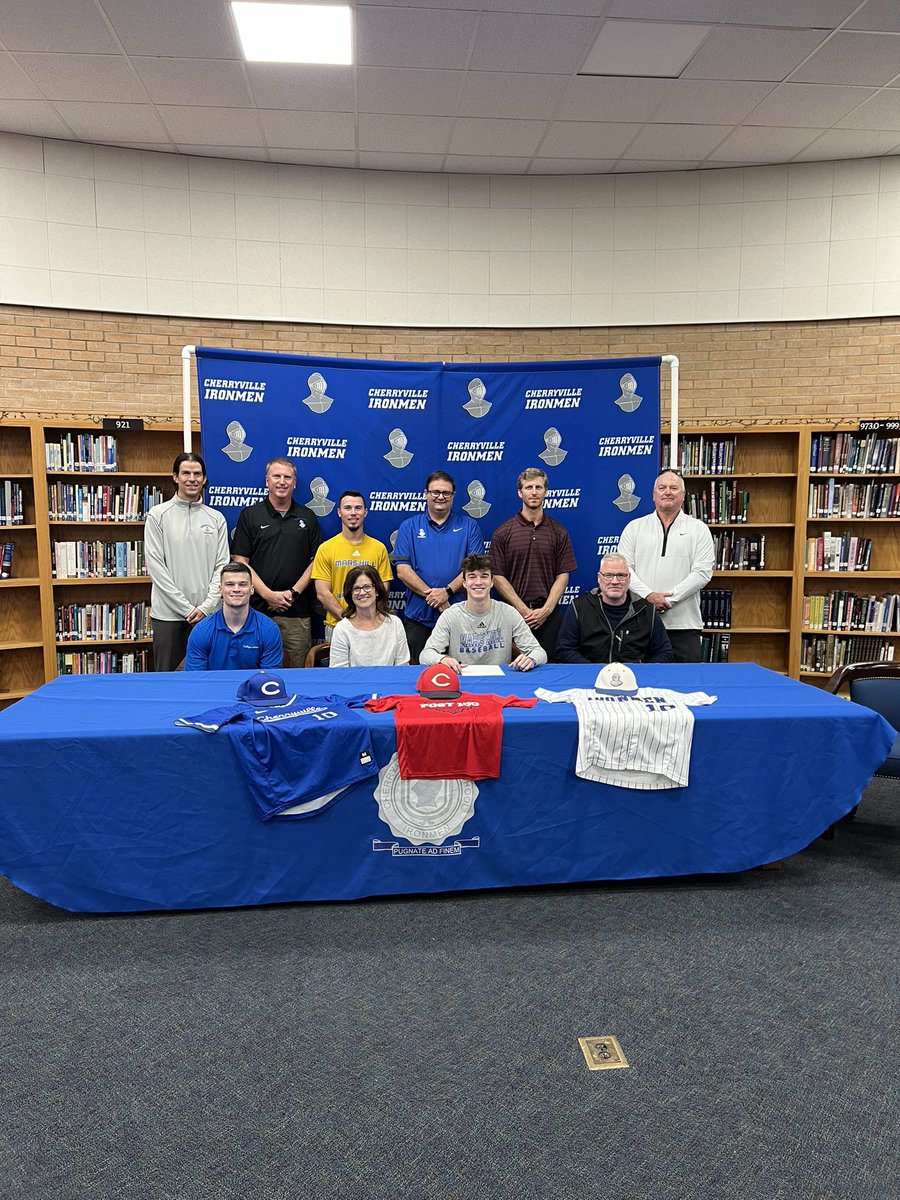 Next 4….#rollhill
<a href="/chsironmenbase2/">CHSIronmenBaseball</a> <a href="/MikeFitschen/">Michael Fitschen</a> <a href="/CoachHoneyMHU19/">Zachary Honeycutt</a> @MHUBaseball