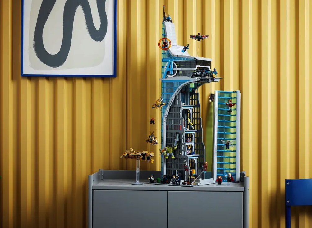 Unleash your inner superhero with LEGO's Avengers Tower (76269)! Recreate iconic Marvel scenes with 5201 pieces and 31 characters in this epic set.

thebrickstand.com/avengers-assem…

#LEGO #Products #Marvel #Modular