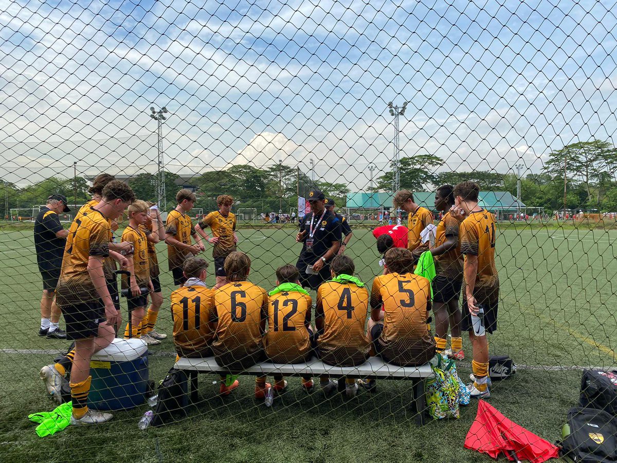 propatoTrainer's tweet photo. 🇦🇺 We are very proud of the performance of the WA Goldfields U14 Boys Squad at the @SingaCup 🇸🇬
#SingaCup #SingaCup2023 #Singapore #Football #Futbol #SGFootball #YouthFootball #footballwest #propatocoach #pathways https://t.co/hkwK7GQaRE