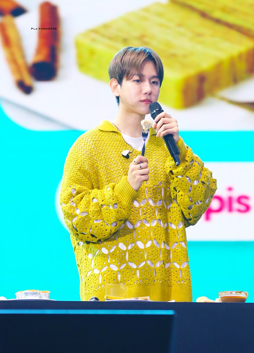 platform0506's tweet photo. 231104 Allobank
💛색깔 진짜 예쁘다 （´•ω•｀)゜。
#baekhyun #백현 https://t.co/67Bu2P5Aer