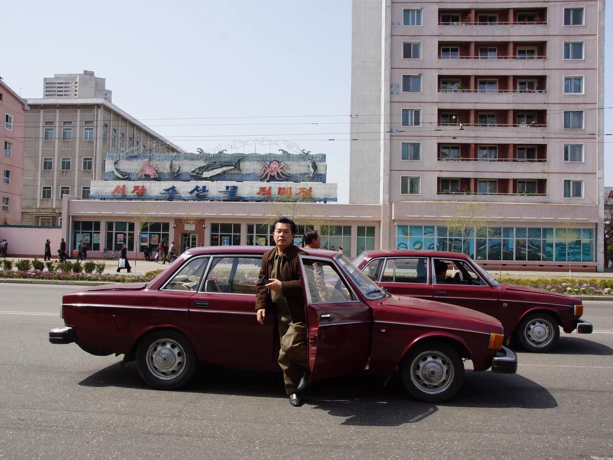 timecaptales's tweet photo. @historyinmemes North Korea's debt to Sweden has grown over the years to a massive $322 million. Sweden still sends twice-yearly reminders to Pyongyang, but North Korea has never upheld its end of the agreement. https://t.co/OnfgbfpLyf