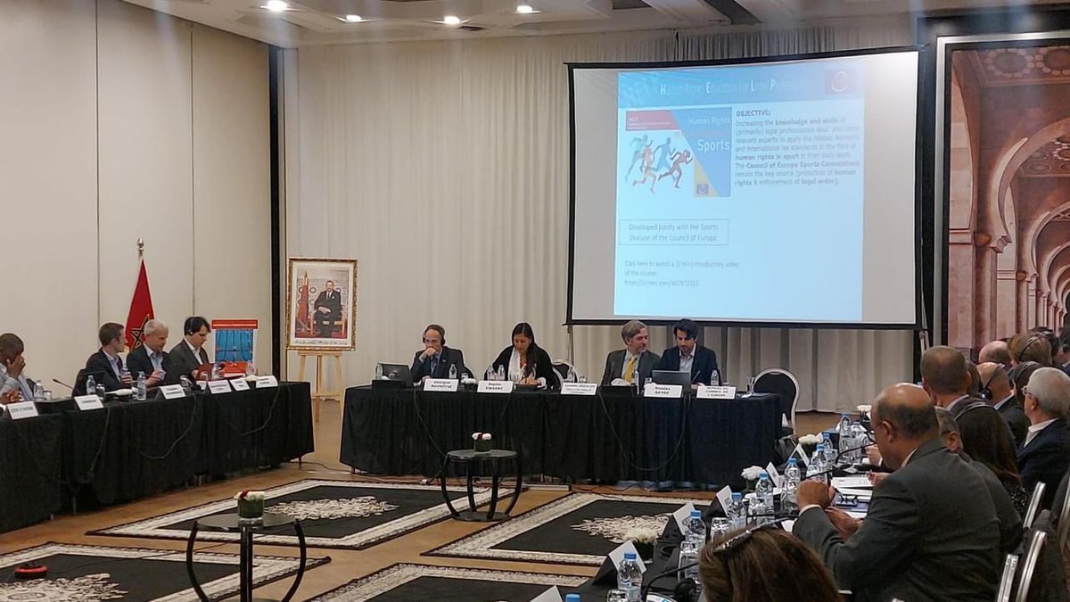 📢📢 Présentation à Rabat cours en ligne, gratuit et certifiant sur #droits humains et #sport <a href="/CoEHELP/">Council of Europe HELP Programme</a> existe en arabe, contextualisé 🇲🇦 prochainement. 
Suivre cours ➡ bit.ly/40s8lAu, 
@COE_Sport #CoE4Sport @MarocEducation <a href="/MacolinConv_CoE/">Macolin Convention Council of Europe</a> <a href="/MalikaSmaali/">Malika smaali</a> <a href="/evapastrana3/">Eva Pastrana</a>