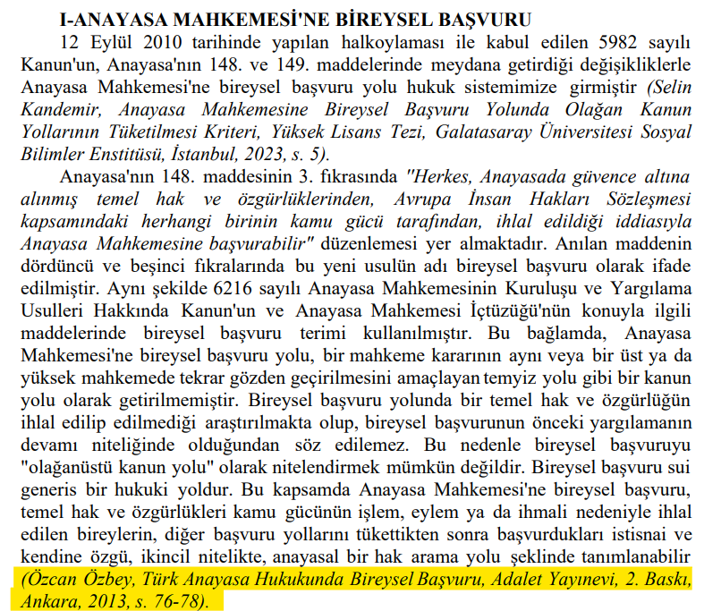 drgokhangunes's tweet photo. İfade özgürlüğü üzerine kitap yazan AYM Başkanı Zühtü Arslan, Türkiye’de AYM’ye bireysel başvuru konusunda ilk doktora yapan ve bu konuda ilk kitap yazan AYM Raportörü Dr. Özcan Özbey’i sosyal çevre gerekçesi ile mahkemeden gönderirken, oluşturduğu mağduriyetin bir gün kendisini vuracağını anlaşılan hiç öngörememişti.
Yargıtay 3. Ceza Dairesi, AYM’nin Can Atalay ile ilgili verdiği karar nedeniyle AYM Üyeleri hakkında suç duyurusunda bulunurken AYM eski Raportörü Dr. Özbey’in kitabından bir bölümü gerekçe yapması, Özbey’in ahının manevi tezahürü müdür acaba?

@AYMBASKANLIGI @TCYargitay @EnginYl @mentes70 @BasriBagc @muhteremince @YusufsevkiH