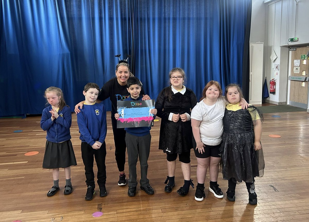 eastmuir's tweet photo. Some of our pupils have been learning dances with coach Vicki.  They performed in front of other classes and parents today.  Well done, Seaside, Treetop and Moonlight! ⭐️ #determinedtodance   @ActiveSchoolsMM https://t.co/OqkwT7SYAa