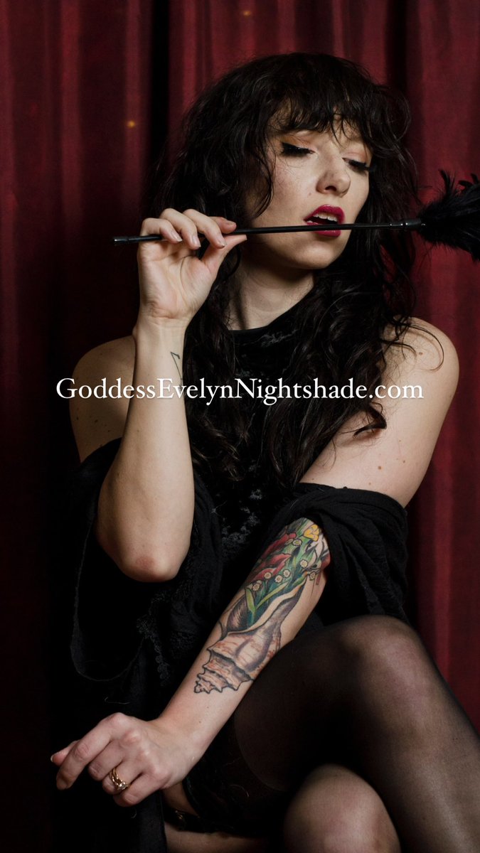Goddess E. Nightshade 🦇 ATL DOMME tweet media