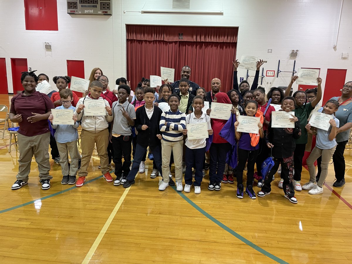 JCPS (@jcpsky) on Twitter photo ⭐️ G.R.E.A.T. GRADS | Fifth graders at <a href="/Maupin_ES/">Maupin Elementary Principal</a> and <a href="/FernCreekElem_1/">FernCreekElementary</a> celebrated their G.R.E.A.T. program graduations today! <a href="/LMPD/">LMPD</a> officers led the 6-week program, which teaches students how to avoid conflict and stay away from gangs and bullying! #WeAreJCPS ⭐️ G.R.E.A.T. GRADS | Fifth graders at <a href="/Maupin_ES/">Maupin Elementary Principal</a> and <a href="/FernCreekElem_1/">FernCreekElementary</a> celebrated their G.R.E.A.T. program graduations today! <a href="/LMPD/">LMPD</a> officers led the 6-week program, which teaches students how to avoid conflict and stay away from gangs and bullying! #WeAreJCPS