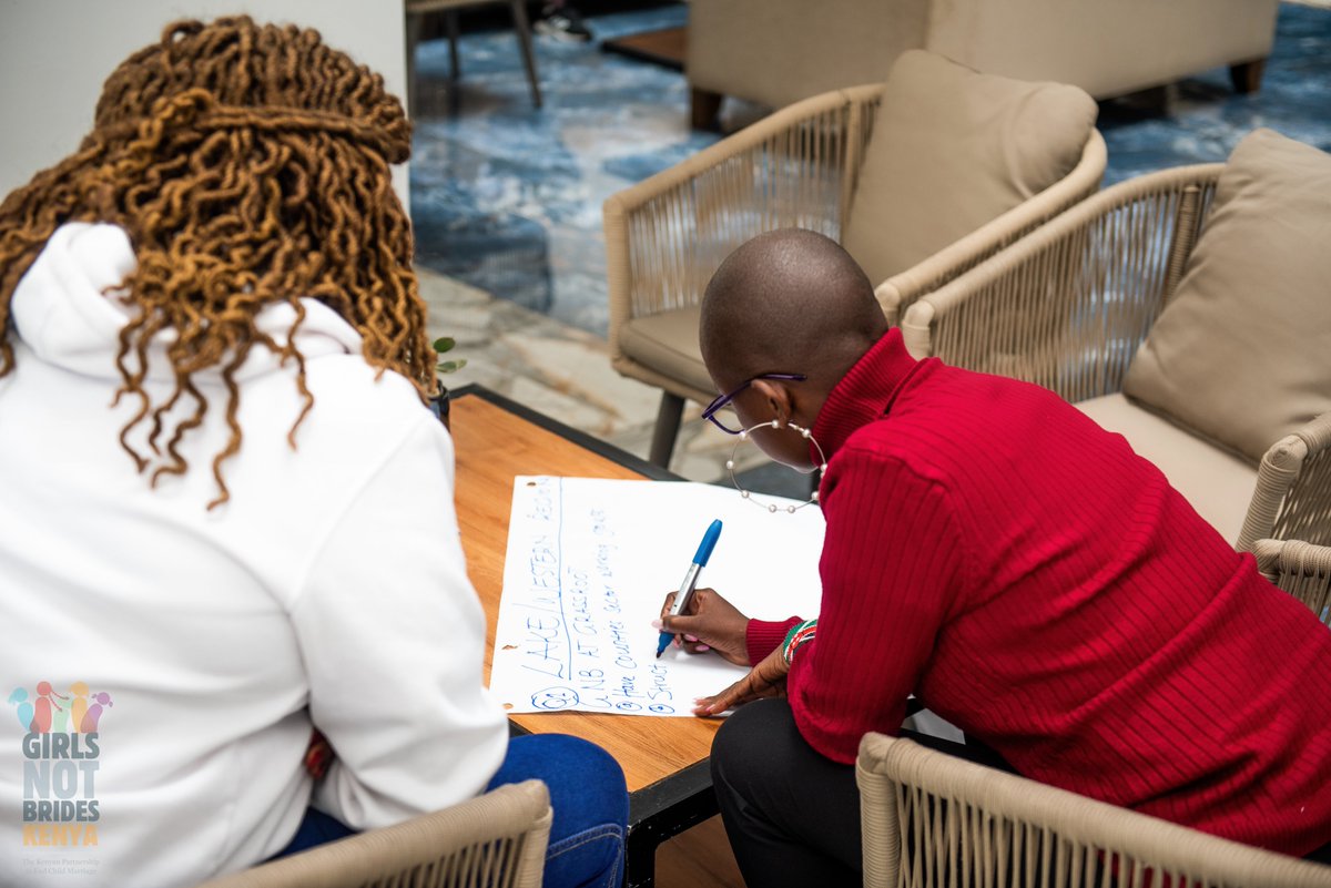 GNBKenya's tweet photo. Noleen Sang , @GirlsNotBrides Coordinator, Africa Team engaging participants on Movement building and partnership opportunities for the @GNBKenya National Partnership Movement Building Workshop .
#GNBKenya #GNBKeLaunch https://t.co/VefgMEOdJU