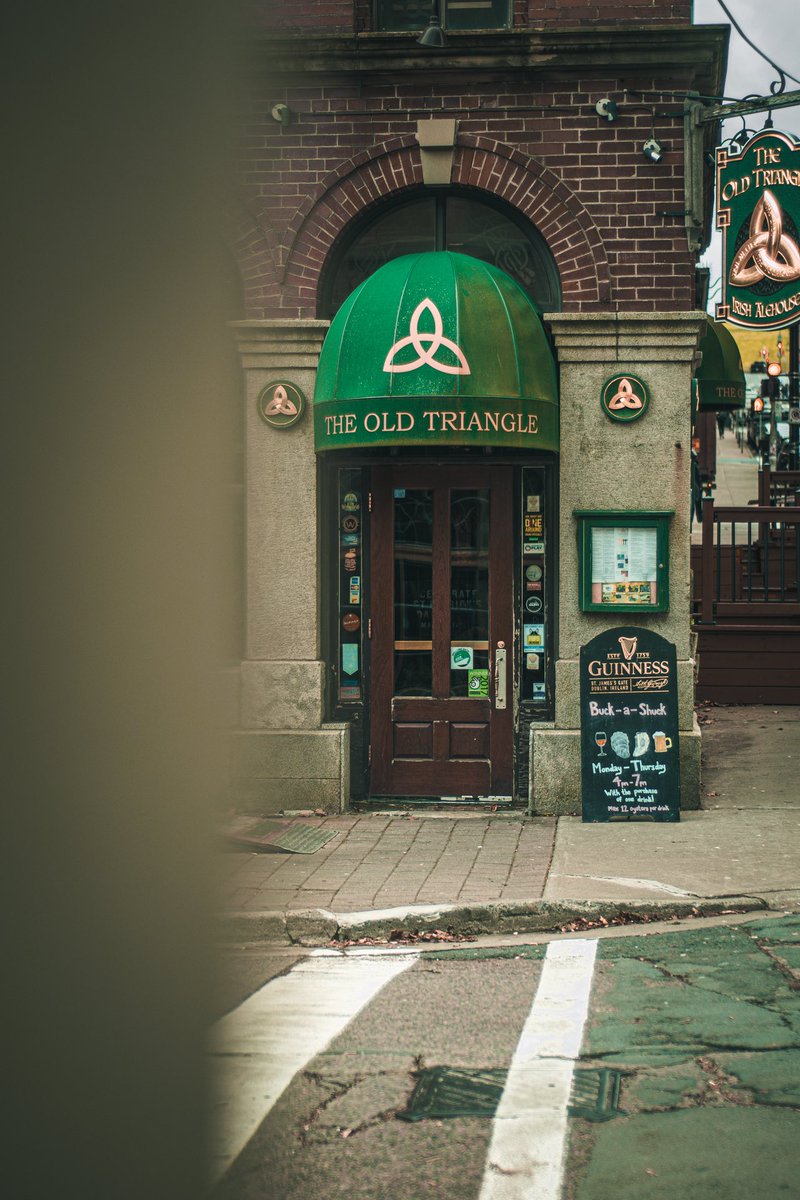 Went for a quick walk downtown today to clear my head. Had my camera with me and snapped this. Love love love this photo. #Halifax