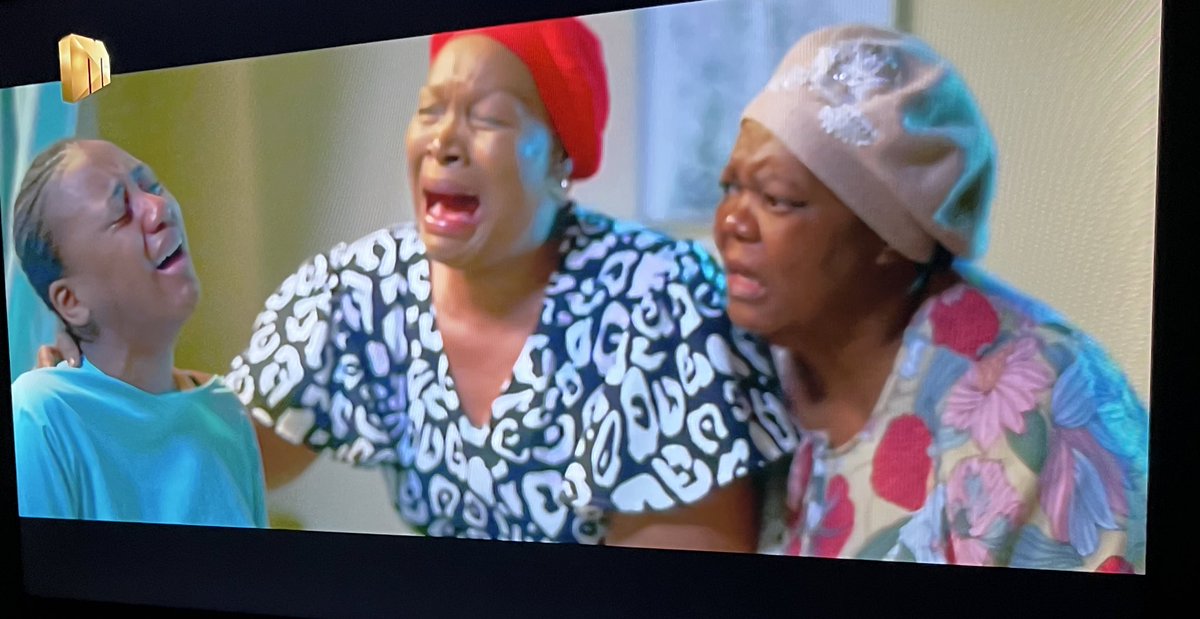 Mvelase doing his job😌🤗🥳. Mamzobe must suffer🥳🥳 #UmkhokhaTheCurse