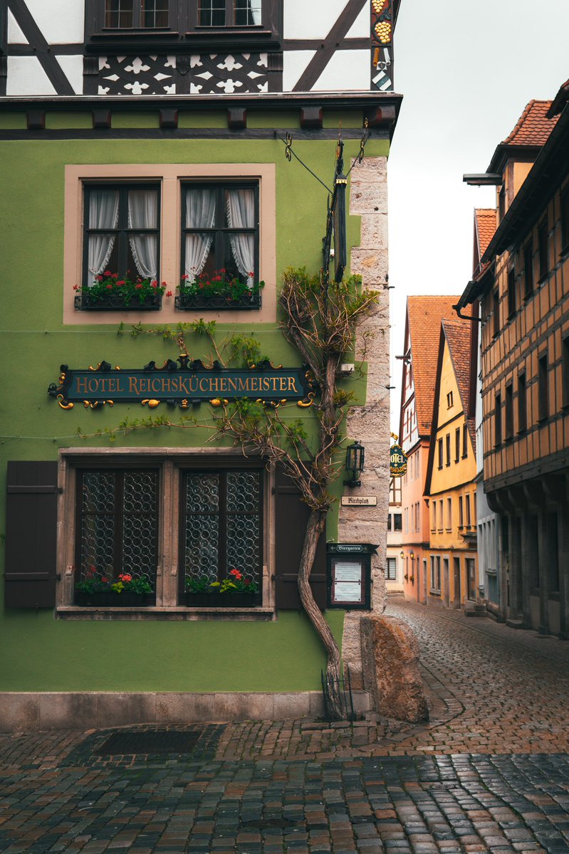 Architecture & Tradition tweet media