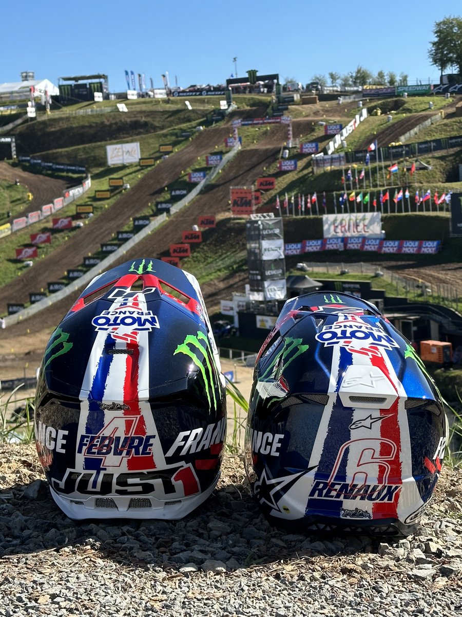 Image Design Custom tweet media