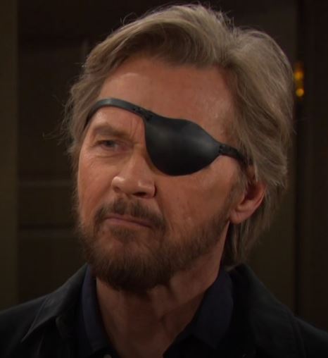 FrizzyStayla's tweet image. My #Patchman knows something is up!! #Days