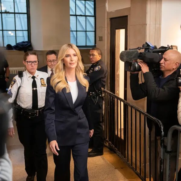BREAKING: In a dramatic turn during the Trump Organization's $250 million fraud trial in New York, Ivanka Trump, under oath, implicated her husband Jared Kushner. While responding to the prosecution team from Attorney General Letitia James' office, Ivanka acknowledged that…