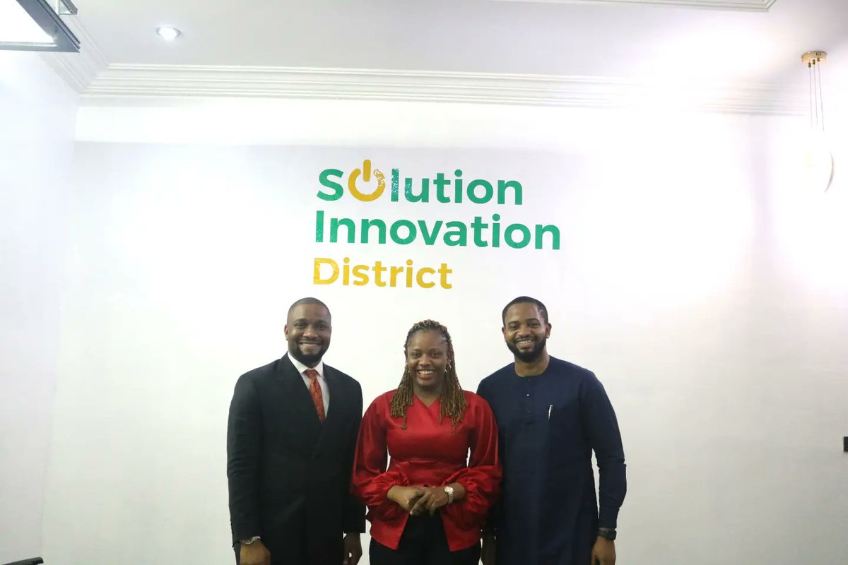 Chinweokoli's tweet image. Have you been to Solution Innovation District in Awka?

So last weekend, I was delighted to host the new Director General/CEO of SMEDAN, Mr. Charles Odii, at the Solution Innovation District (SID) center in Awka, Anambra State.

#solutioninnovationdistrict #SID