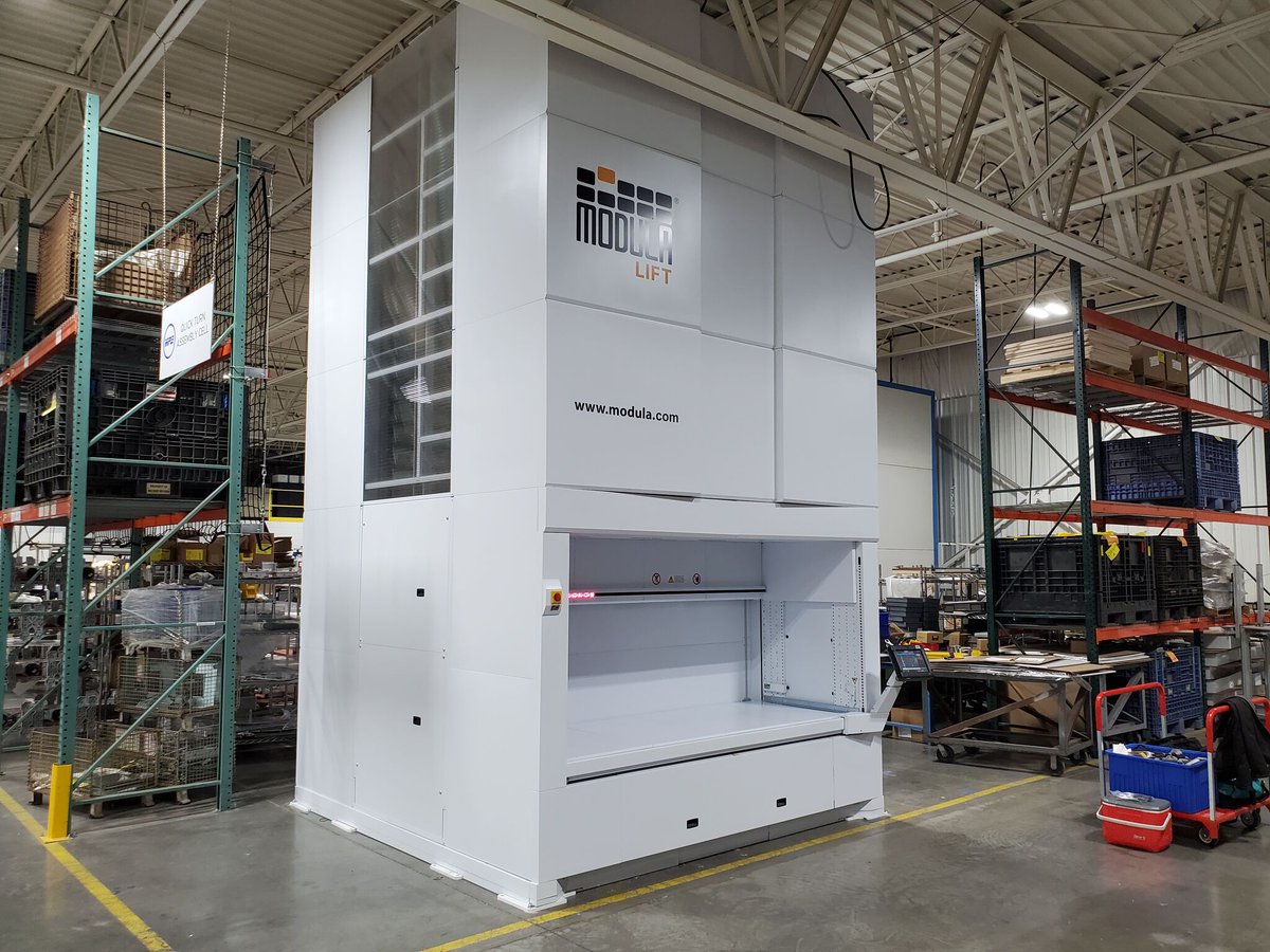 Vertical Lift Machine (plus heavy-duty industrial storage racks!) at MPE industrial warehouse, in Chicago, IL - Industrial Week Photo of the Day

#IndustrialStorage #VerticalLiftModules #BusinessStorageIdeas