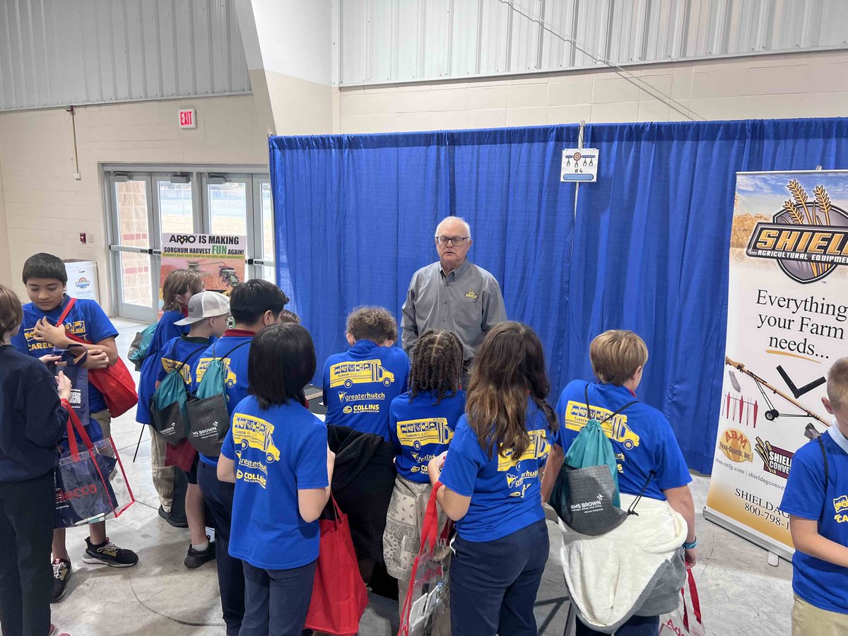 ShieldAg's tweet image. Exciting day at The Manufacturing Expo and Career Day! ShieldAg proudly participated in this fantastic event organized by the @hutchchamber , inspiring Reno County 6th graders to explore vocational careers. #ManufacturingJobs