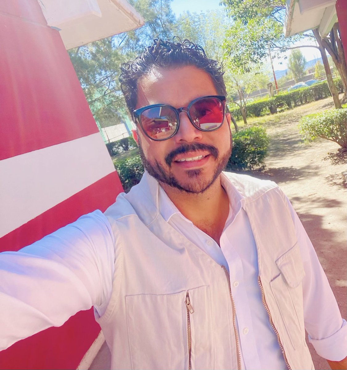 CGAE05's tweet photo. Bonita tarde para todos, que su día termine con mucho éxito !! https://t.co/7ndpMPrLCt