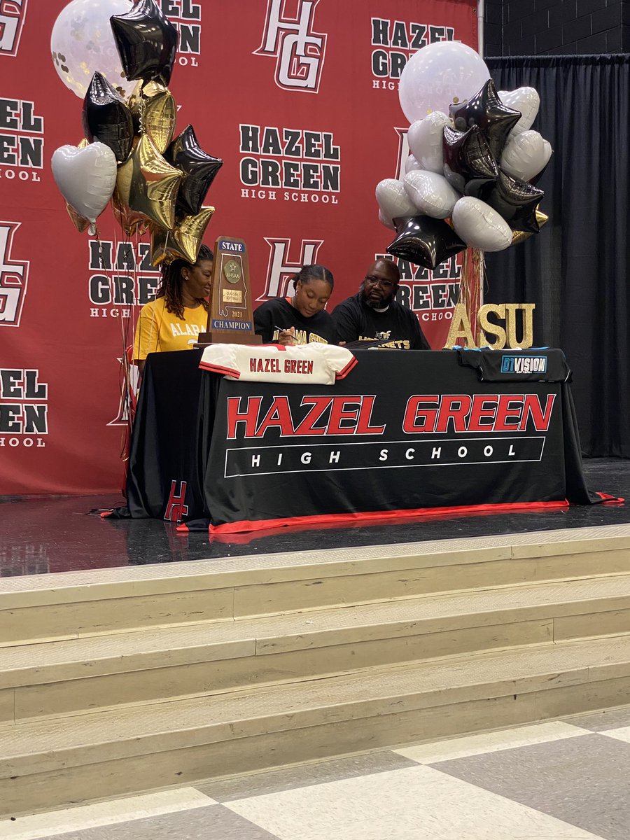 hghs_softball's tweet photo. Congrats @MasonQuinnie on signing today to continue playing at @BamaStateSB. We are so proud of you. @HazelGreenHigh https://t.co/G1aGPhOiyS
