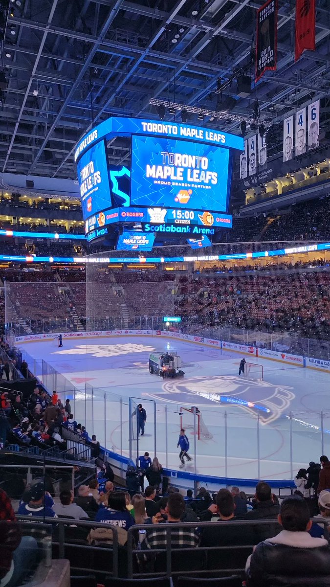 HaleyGraham97's tweet photo. #LeafsForever https://t.co/v3VEzA1MZV