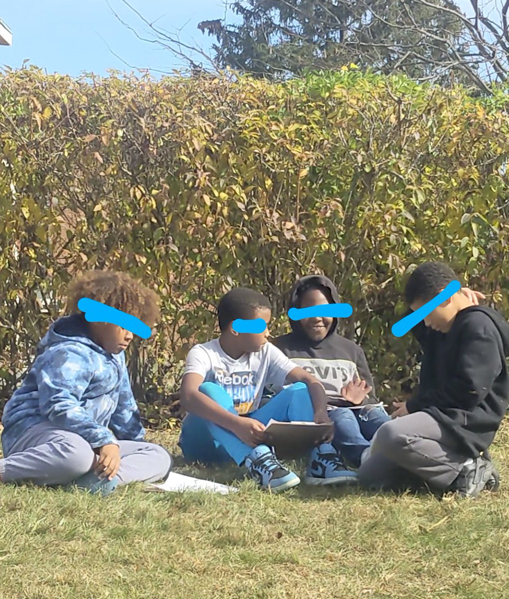 GlassGotClass tweet media